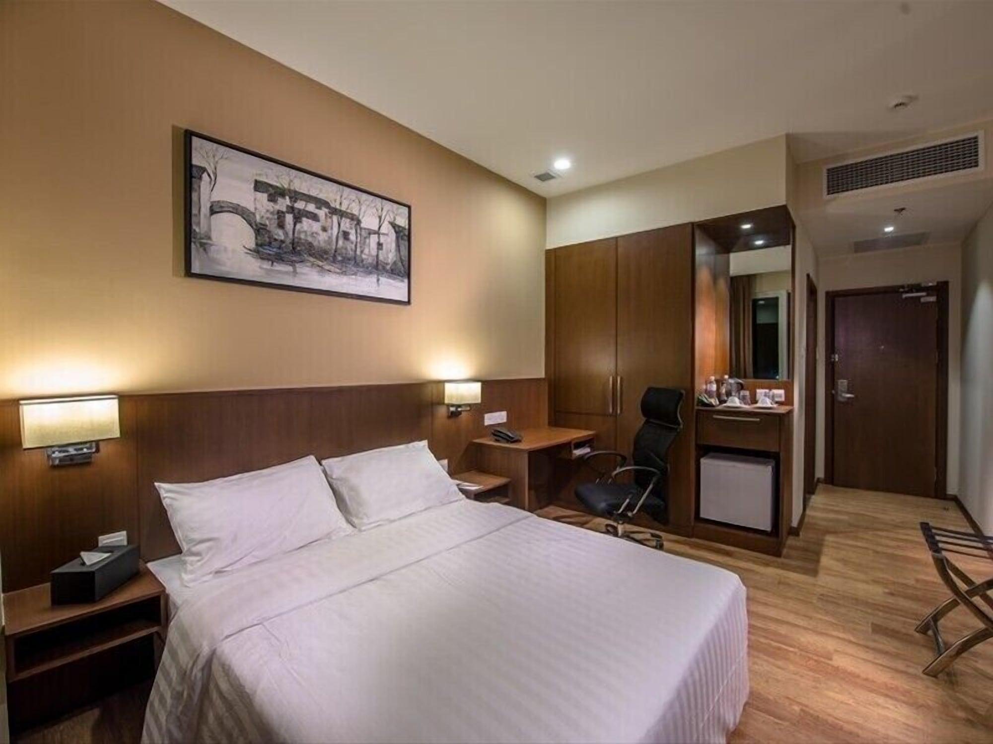 Keoja Hotel Kuala Belait Zewnętrze zdjęcie