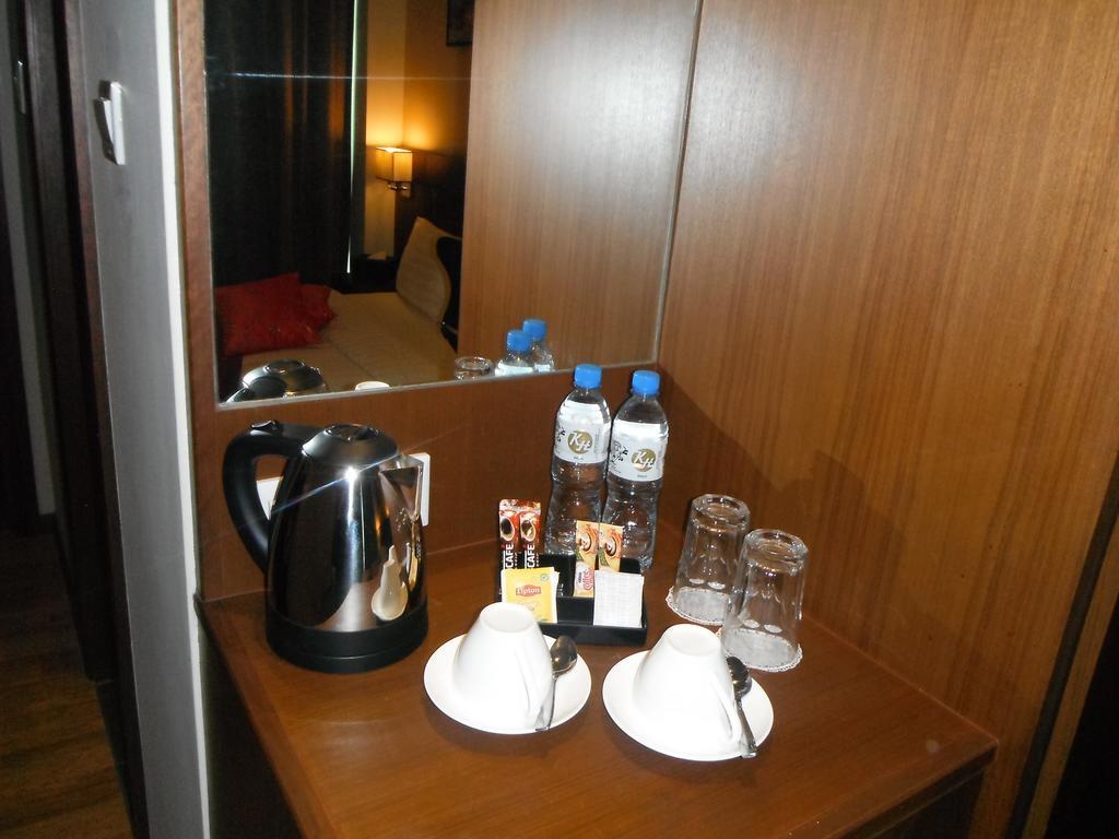Keoja Hotel Kuala Belait Zewnętrze zdjęcie